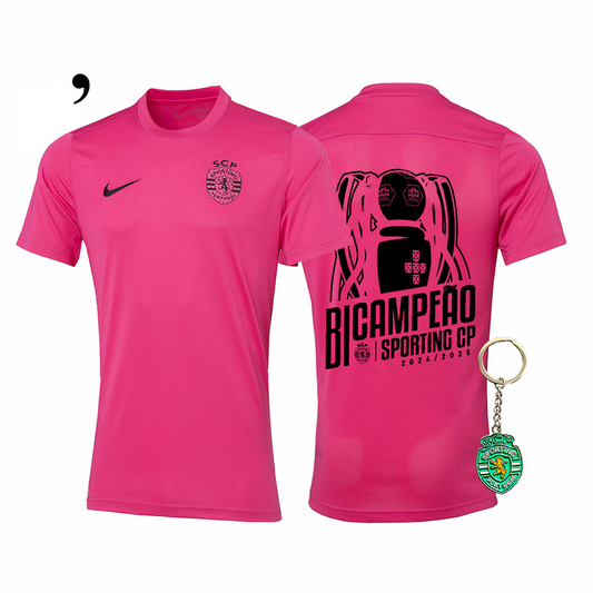 Camisola Sporting Outubro Rosa BICAMPEÃO 2024/25 - MODELO EXCLUSIVO! 🦁🏆