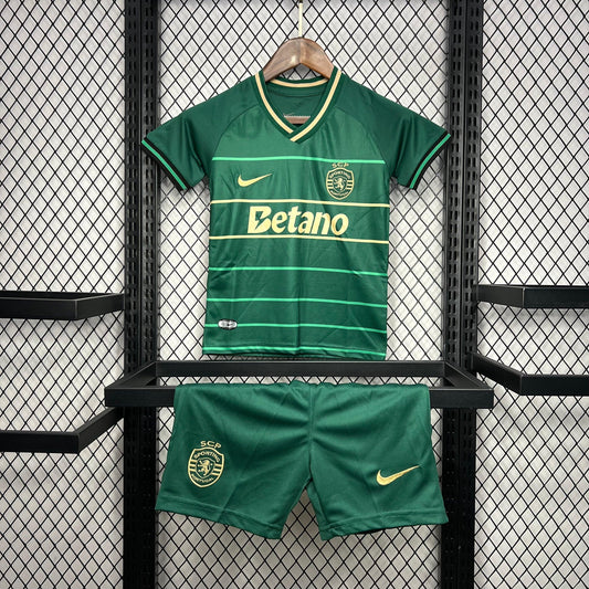 Conjunto Infantil Sporting Away 2024/25 - ÚLTIMAS UNIDADES! 🔥💚
